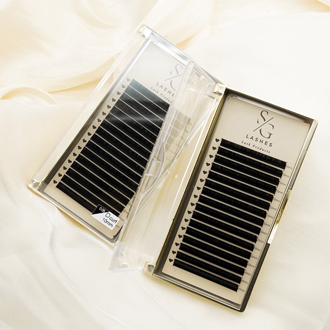 EASY FANNING LASH TRAYS 0.05 D curl