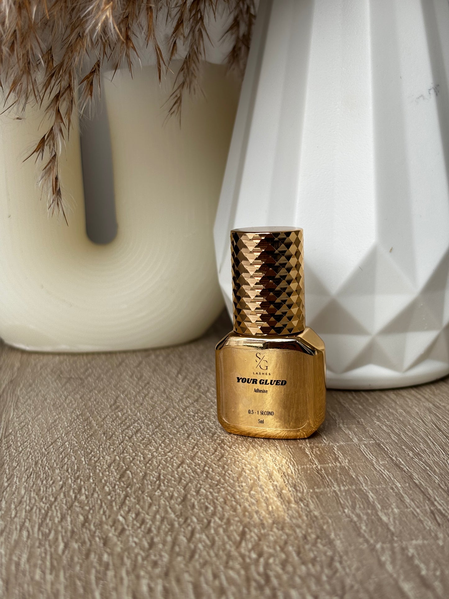 Lash Extension Glue YOUR GLUED