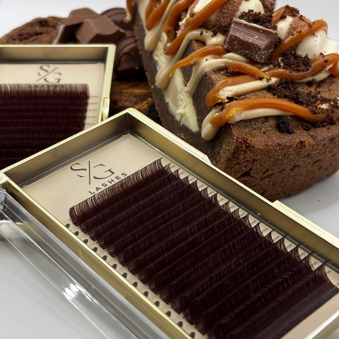 Chocolate Brownie Lash Trays MIXED (0.05/D)